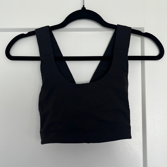 SOLD Luulemon sports bra - Picture 1 of 2